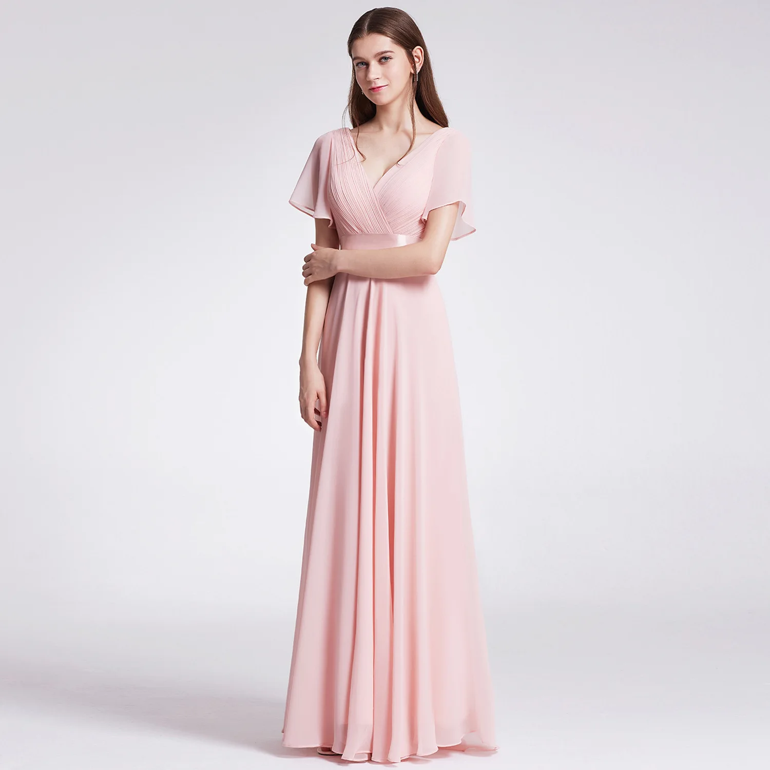 Длинное платье подружки невесты 2021 шифоновое размера плюс с милым розовым бантом