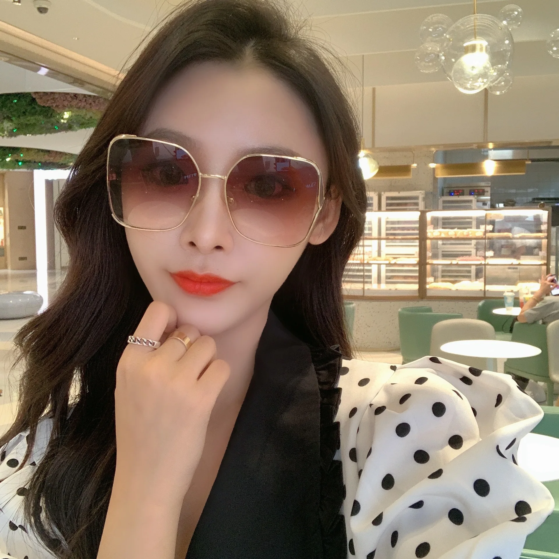 

2021 new sunglasses female fashion online celebrity big box sunglasses female European and American Sunglasses