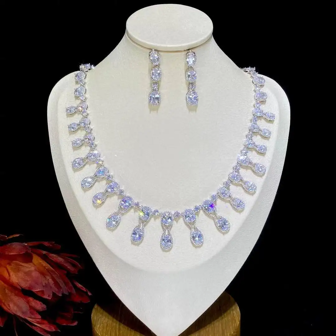 Комплект женских украшений из ожерелья и браслета 2 шт.