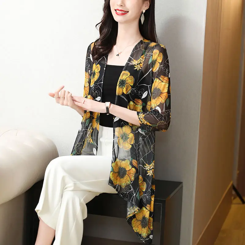 

Women Vintage Floral Chiffon Shirts Loose Shawl Kimono Cardigan Boho Tops Long Sunscreen Jacket Blouse Thin Coat Femme Y237