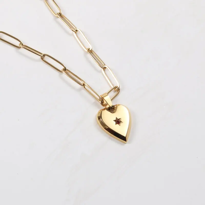 

Stainless Steel Jewelry Paper Pin Chain Heart Pendant Necklace