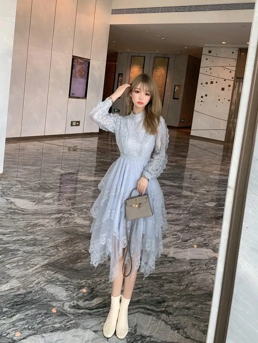 

High-End Dress Women Round Neck Long Sleeve Lace Stitching Sequins Dress Irregular Mesh Large Swing Princess Dress 2021 New
