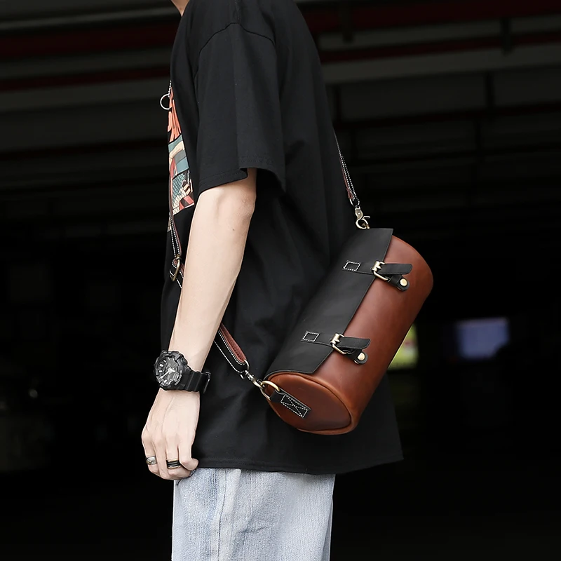 

Tidog Retro leather men's oblique satchel chest bag