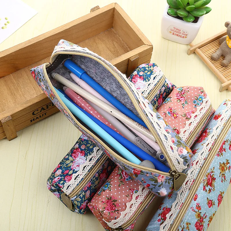 Пенал холщовый на молнии с цветочным принтом и кружевной бахромой в стиле ретро 1