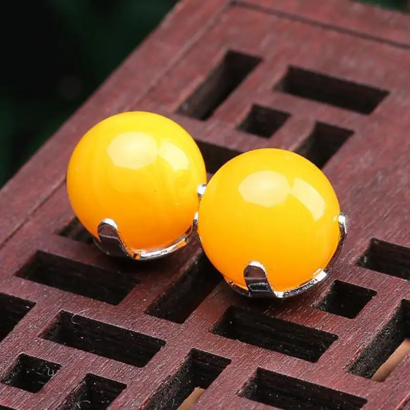 Женские серьги-гвоздики из натурального Балтийского янтаря ювелирные изделия