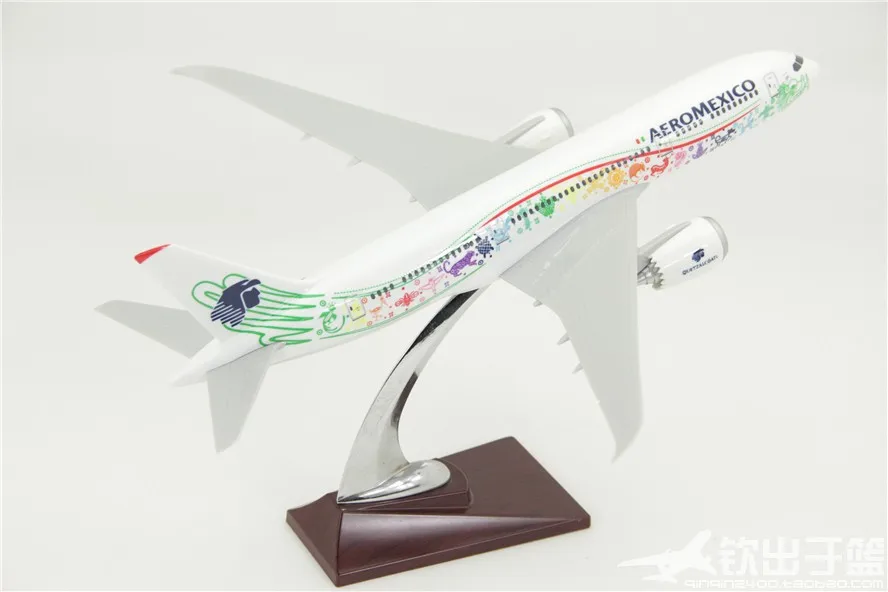 

34cm Boeing 787-800 Airplane Model Air Aeromexico Aircraft Model Mexico Airlines Gift Decoration Resin Material Toy for Children