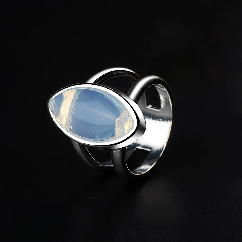 Кольцо женское из серебра 925 пробы с лунным камнем овальной формы кольца для