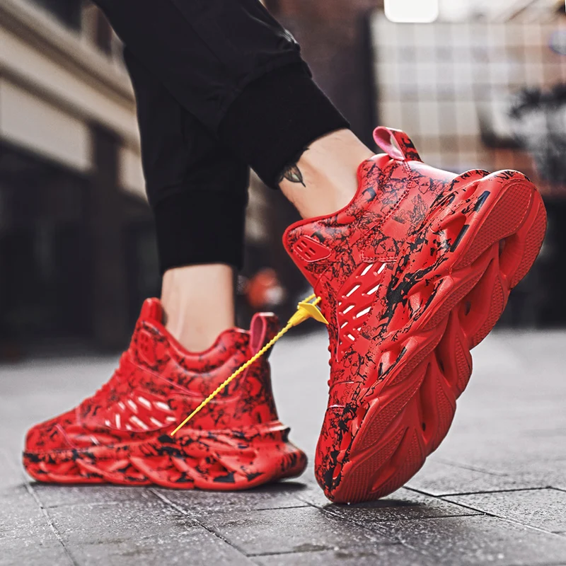 Мужские кроссовки р.39-44 белый/черный