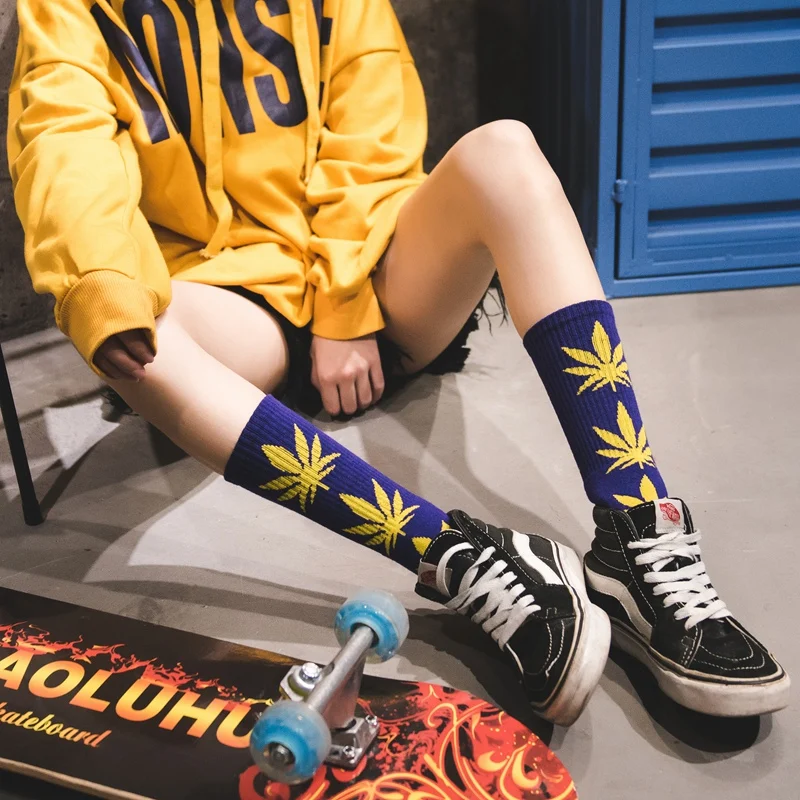 Носки хлопковые унисекс длинные модные удобные повседневные для скейтборда с