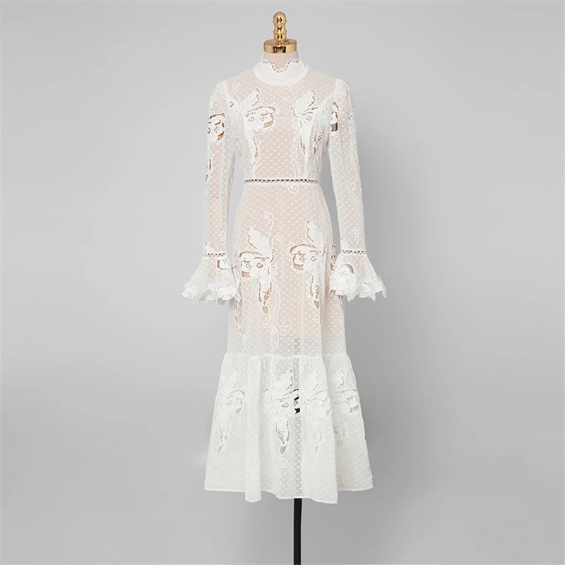 Женское модельное платье элегантное вечернее до середины икры с расклешенными