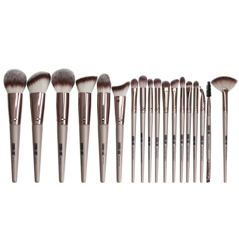 

Makeup Brushes Set Professional Brush Set Multifunctional Powder Eyeshadow Lip Make Up Brushes Beauty Tools 18 PCS YZ