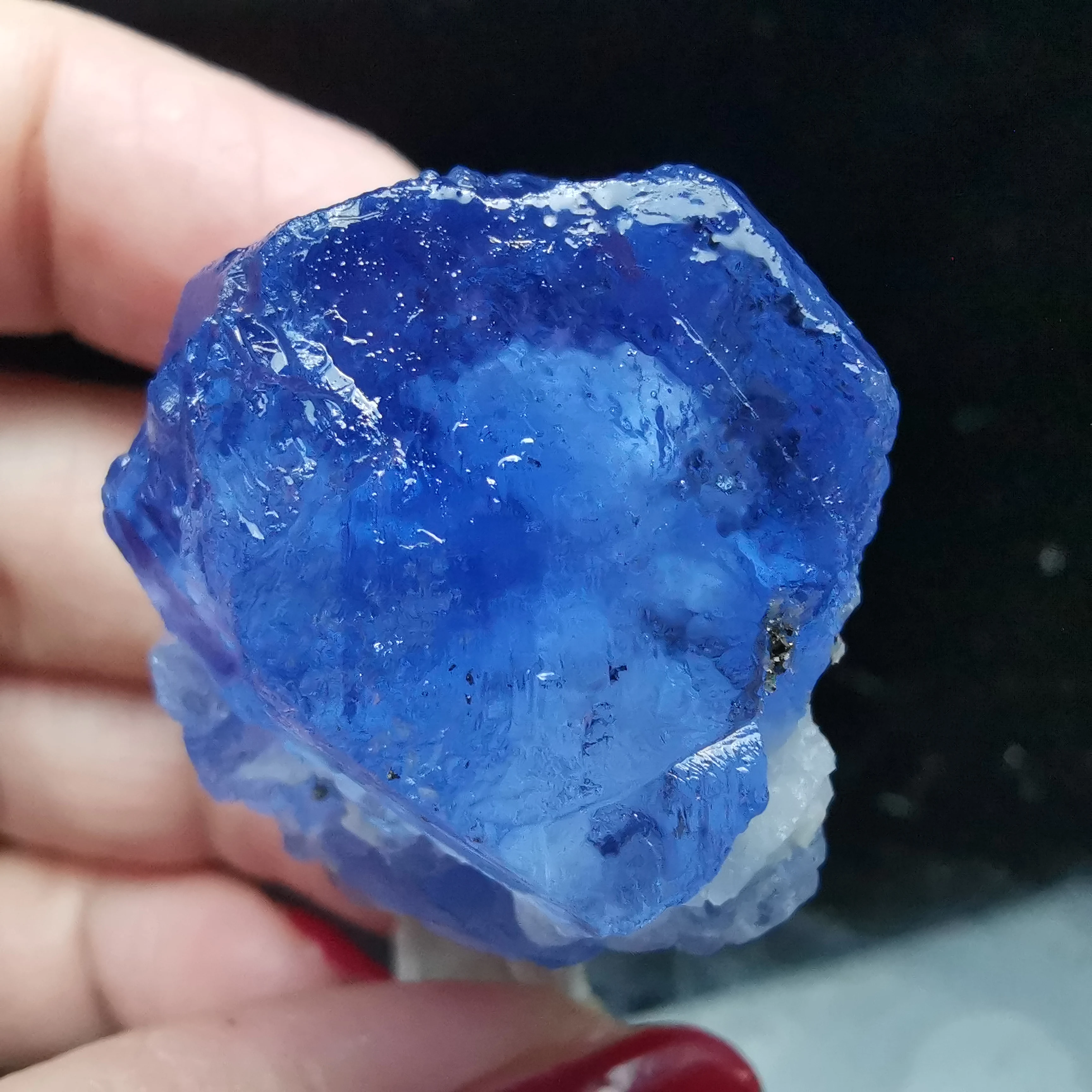 

41.5gNatural artificial irradiation of blue fluorite and chalcopyrite symbiotic crystal mineral specimens for home decoration