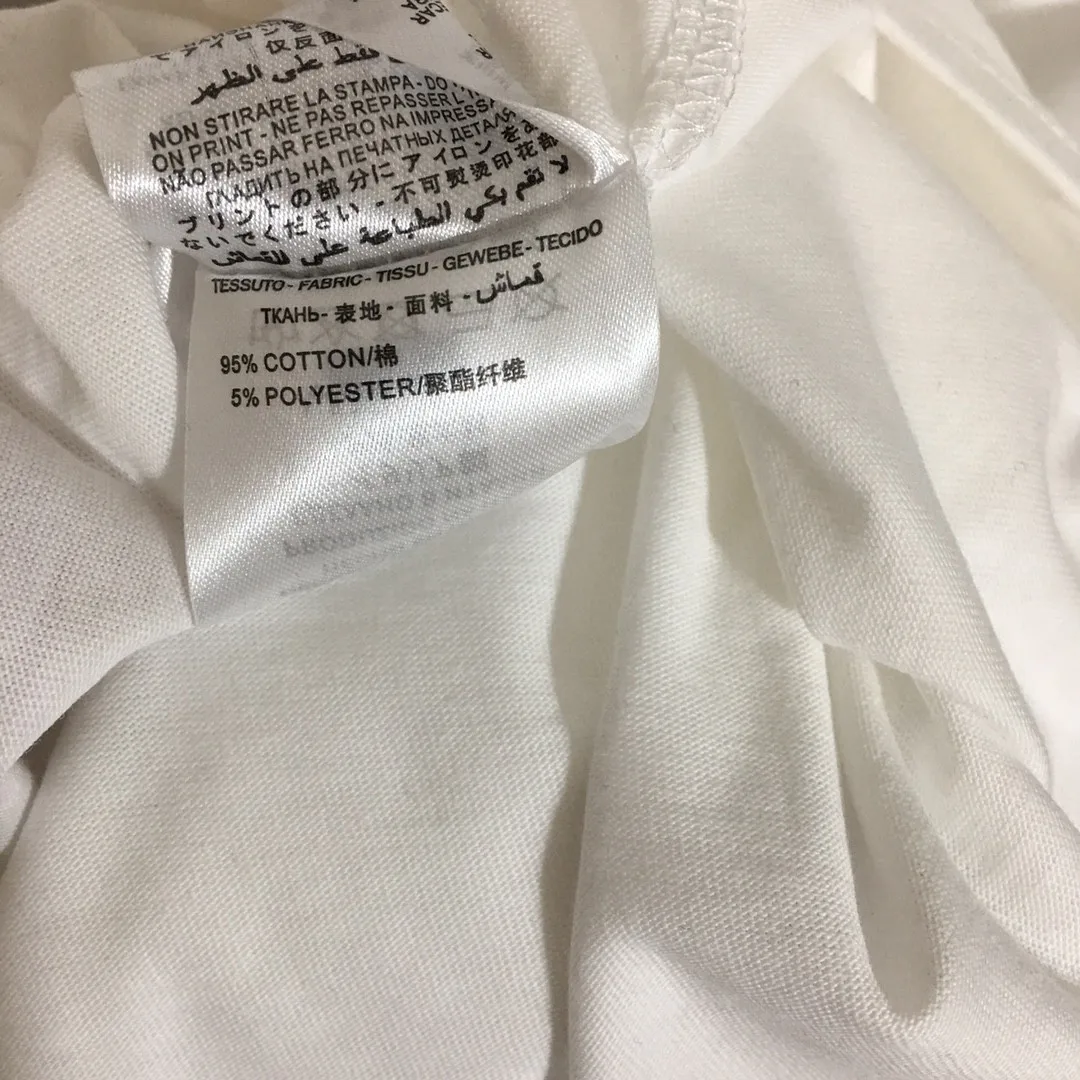 

High Quality Luxury Women Summer New Nail Drill Camellia Brooch Is Fashionable and Versatile Short-sleeved T-shirt Tops