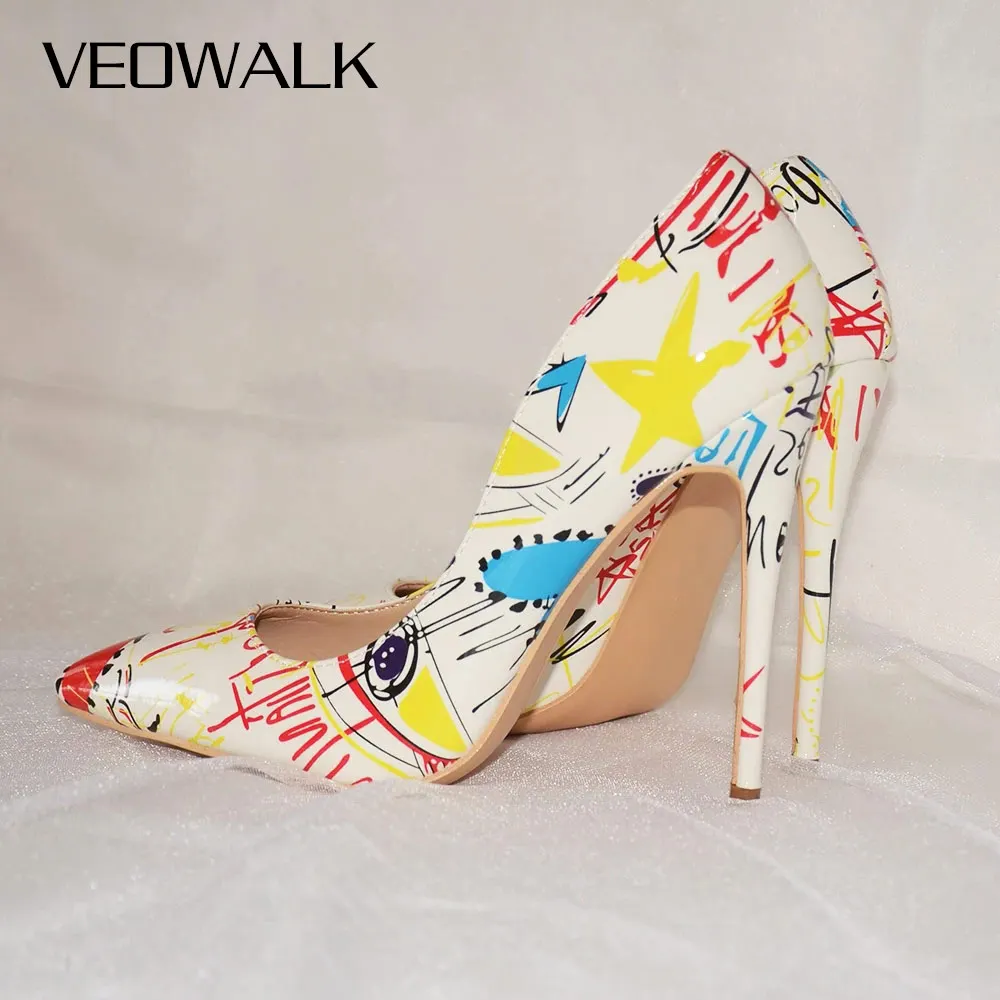 Фото Женские туфли на шпильках Veowalk, с художественным принтом граффити, сексуальные туфли-лодочки с острым носком для свадебной вечеринки, принимаются заказы №1
