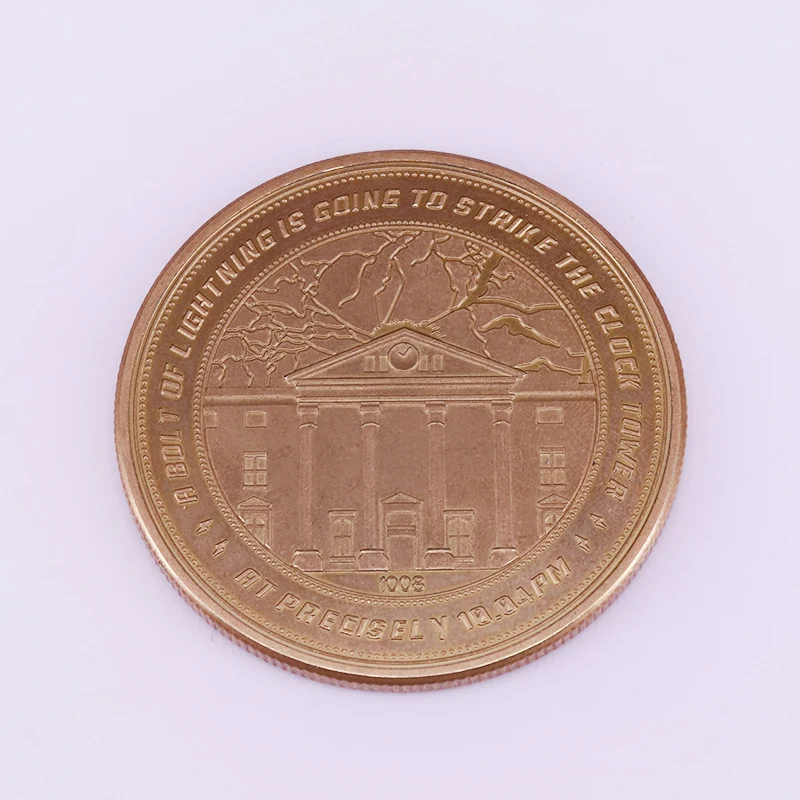 Коллекционная монета Башня часов назад в будущее (Золотая версия)|Броши| |