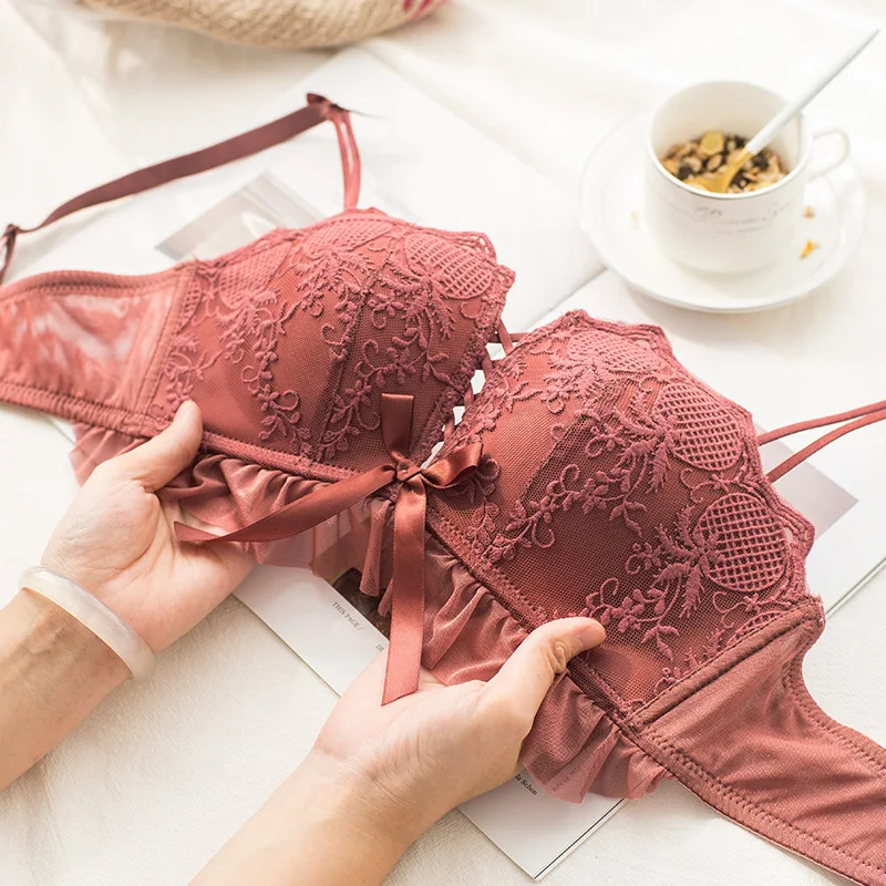 Женский кружевной бюстгальтер с эффектом потертости красный и зеленый цвета