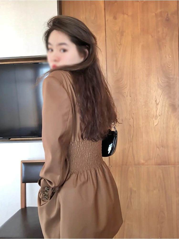 

Autumn golden brown pleated waist suit profile loose suit design sense niche tops women