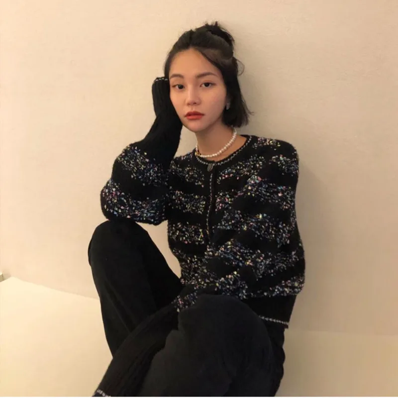 SHENGPALAE Delicate Knitted Cardigan Women Fashion Vintage Colorful Dot O Neck Long Sleeve Sweater Casual Black ZA2740 |