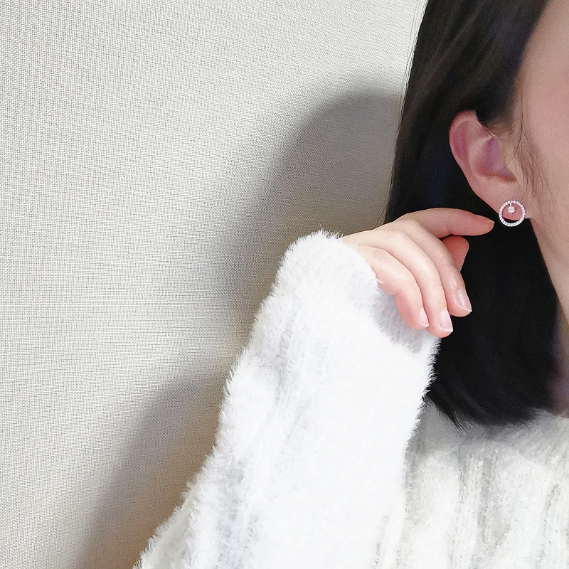 Серьги-гвоздики с камнем женские классические круглые украшения