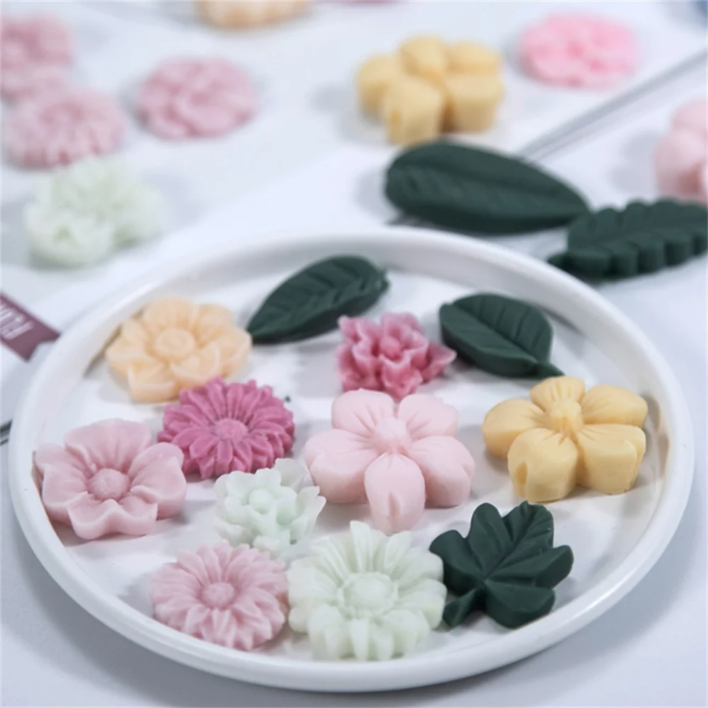 

Flower Leaves Leaf Cherry Blossom Silicone Candle Molds Aromatherapy Aroma Plaster Daisy Handmade Soap Making Gypsum Clay Mould