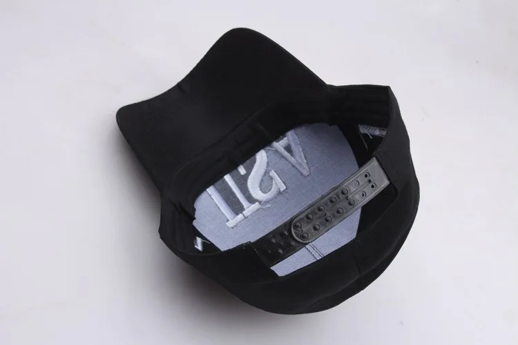 

Fashion Trump Baseball Cap USA Letter Embroidery Snapback hat GOP Republican Patriots Caps usa 45 American Flag Adjustable hats