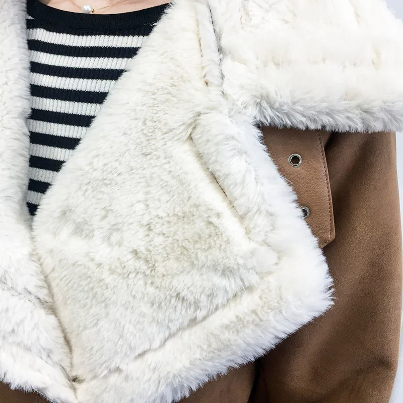 Новинка куртки из овечьей кожи женская зимняя одежда 2019 г. короткая байкерская