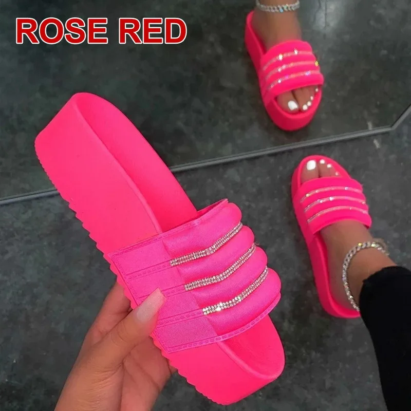 

Dropship New Summer Women Slippes Waterproof Platform Thick Bottom Slides Candy Color Beach Sandals Outdoor Crystal Bling Shoes