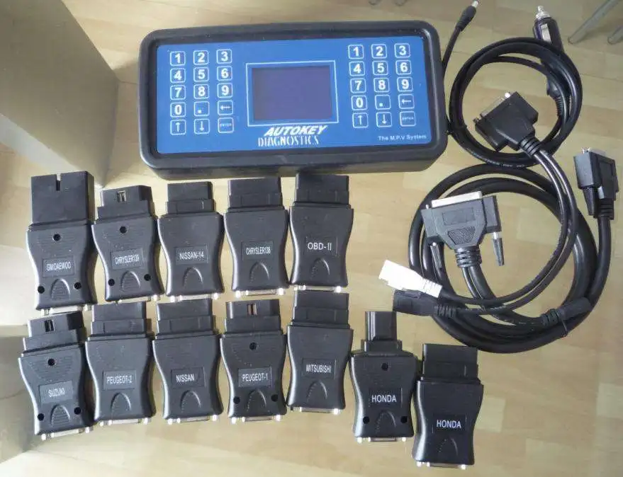 Инструмент для копирования автомобильных ключей супер программатор MVP версия V16.9