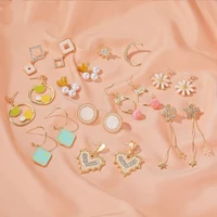 lats french senior sense heart dangle earrings sweet wild pearl earrings for women daisy long drop earings 2020 fashion jewelry