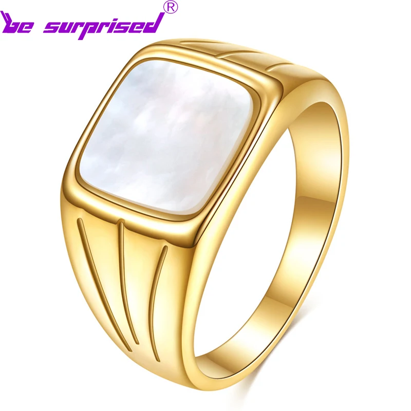 

Titanium steel casting black epoxy resin inlaid white shell 18k gold-plated retro fashion trend new product ring does not fade