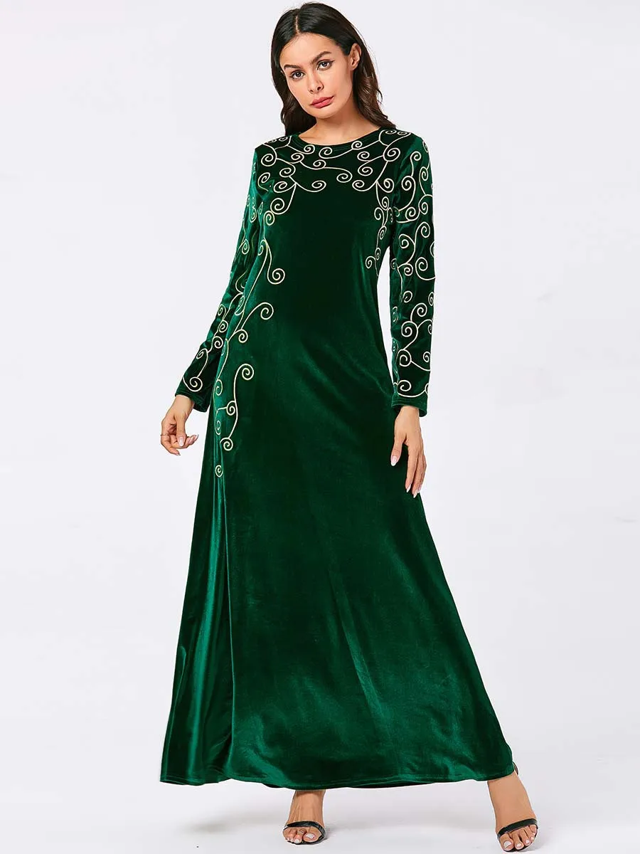 Мусульманское платье женское винтажное бархатное с вышивкой большое свободное