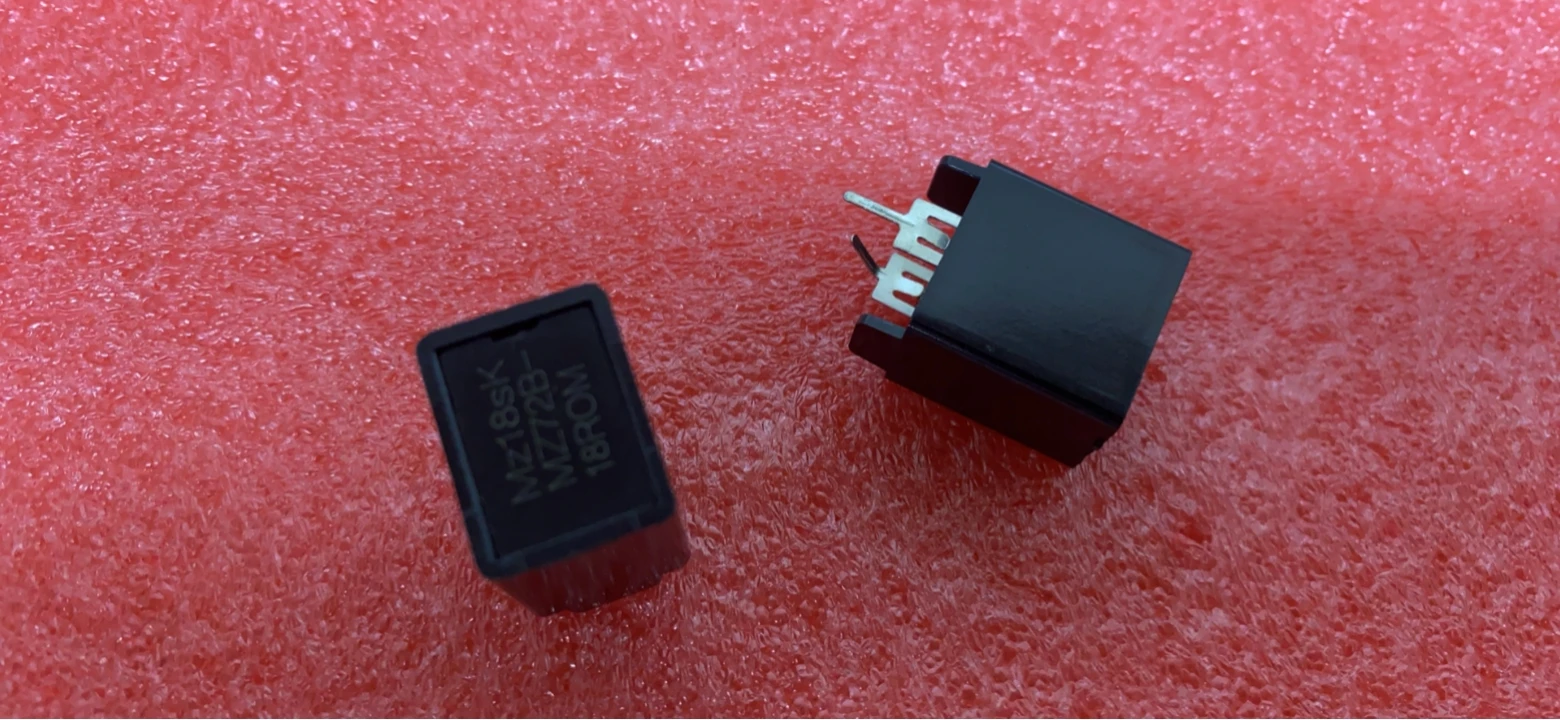 Штатив для телефона тройник телевизора тройной модель MZ72B 100 шт. 1 лот |