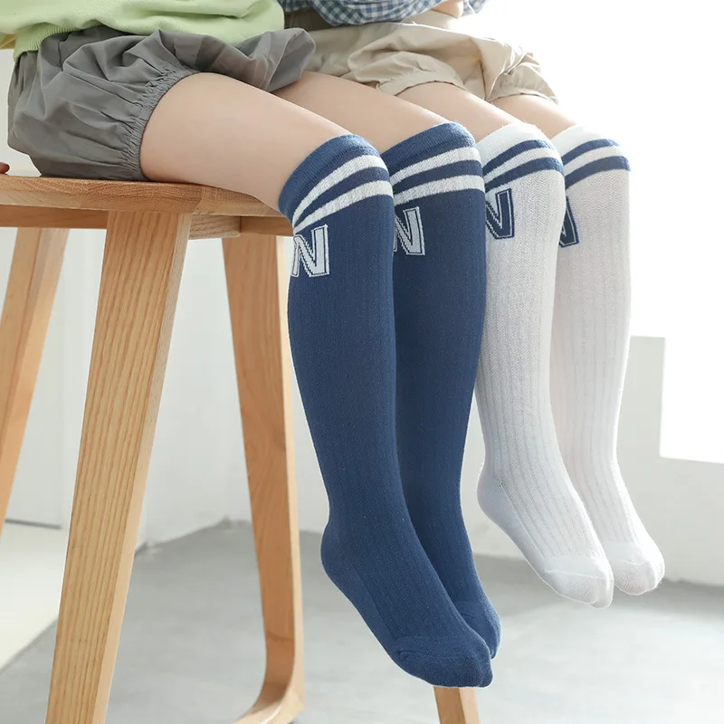 

Летние носки в сеточку детские длинные штаны с двумя параллельными полосками детские гольфы из сетчатого материала с цветочным украшением ...