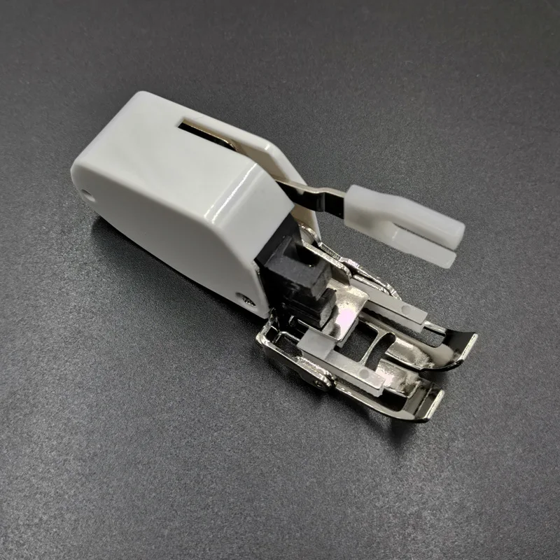 

Home Sewing Machine Presser Foot Taiwan Synchronous Feed Presser Foot 5MM 7MM with Guide Rod P60444 Sewing Machine Accessories