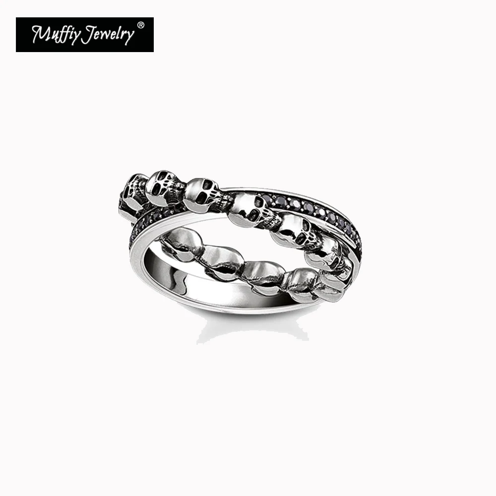 Кольцо в форме черепа Соединенные черные камни для штабелирования дизайн 925