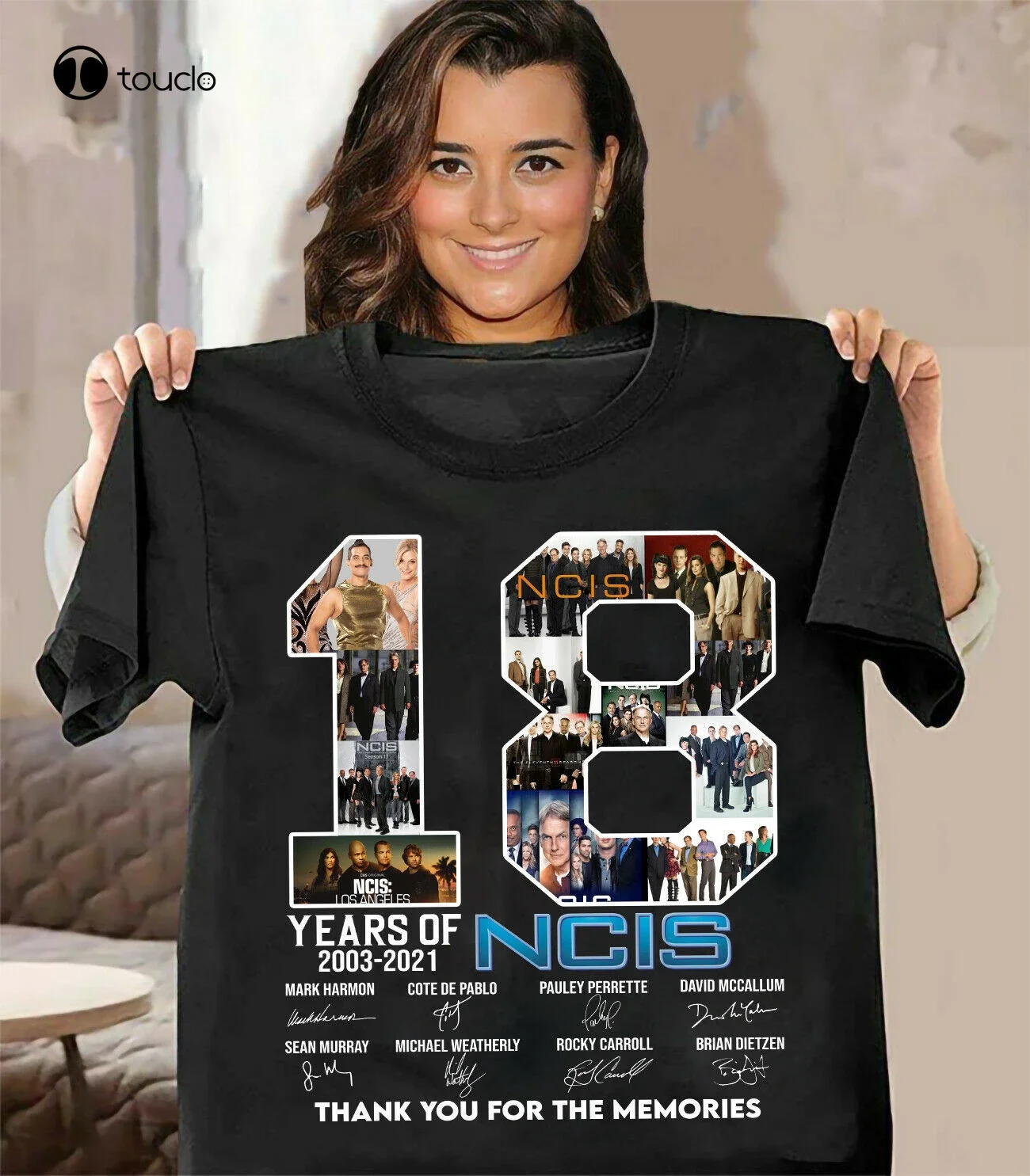 

Ncis 18 Years Cast Signatures Gift For Fan Ceramic Black T-Shirt