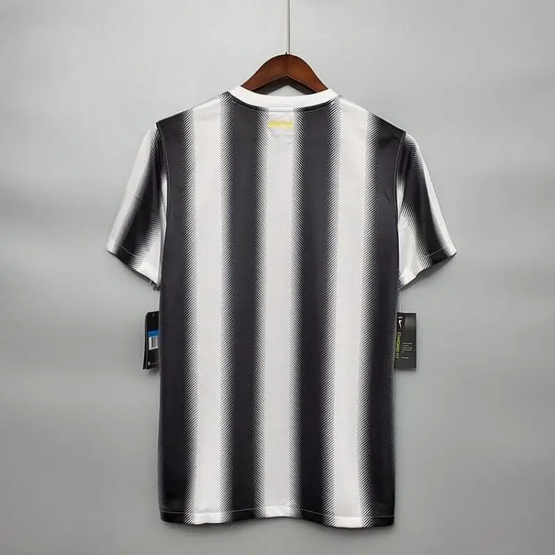 

Personalised short sleeved vintage T-shirt, vintage football outfit, 1990 '02 Del Piero No. 9 Inzaghi No. 10 Zidane No. 21