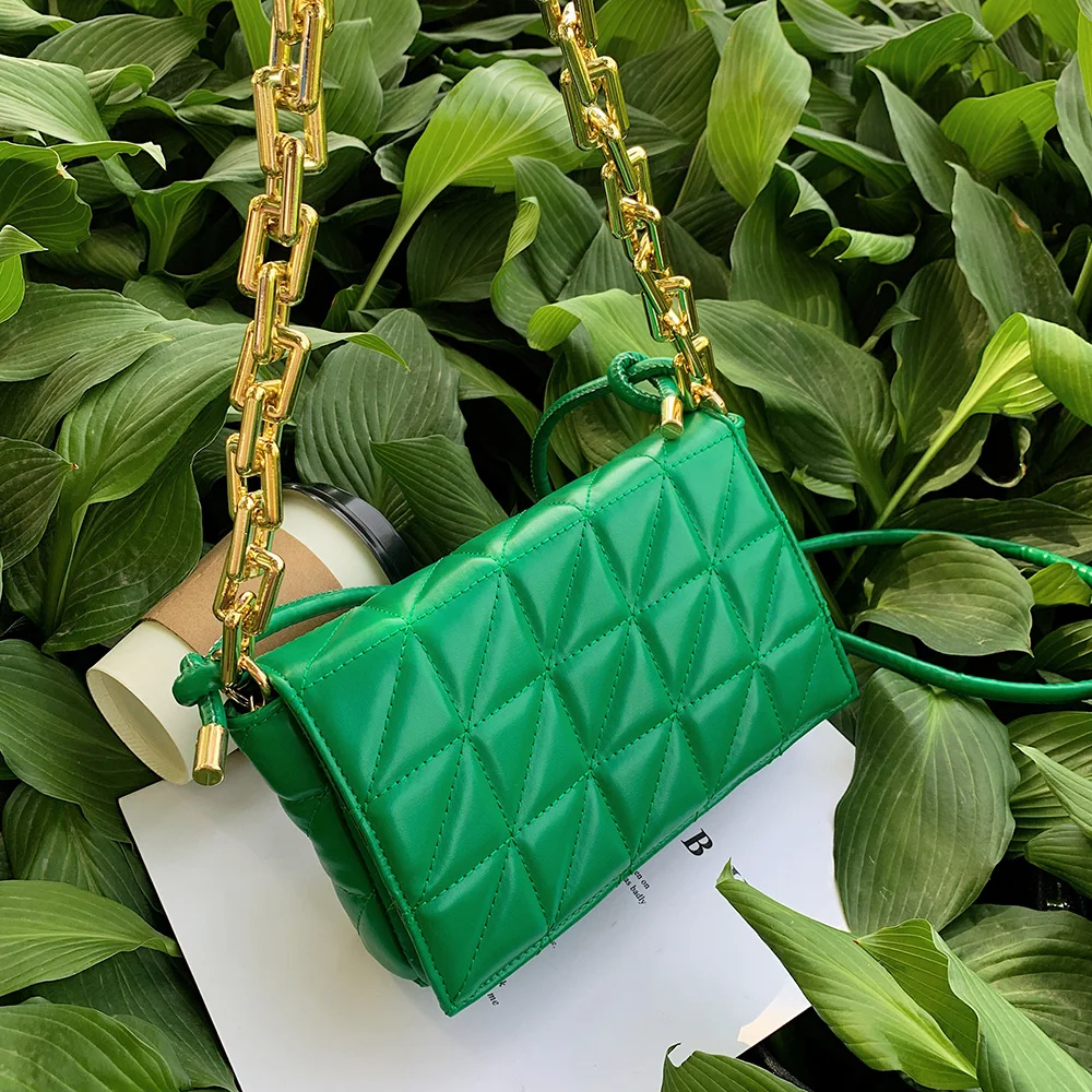 

Fashion Quilted Chain Crossbody Bag for Women Luxury PU Leather Women's Handbags Thick Chains Square Women Shoulder Bag 2021 New