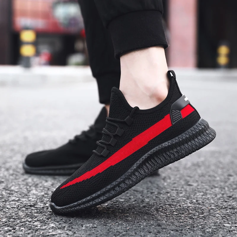 

New Men White Sneakers Breathable Comfort Air Mesh Outdoor Running Shoes For Men Casual Black Sports Shoes Lace Up Men's Sneaker