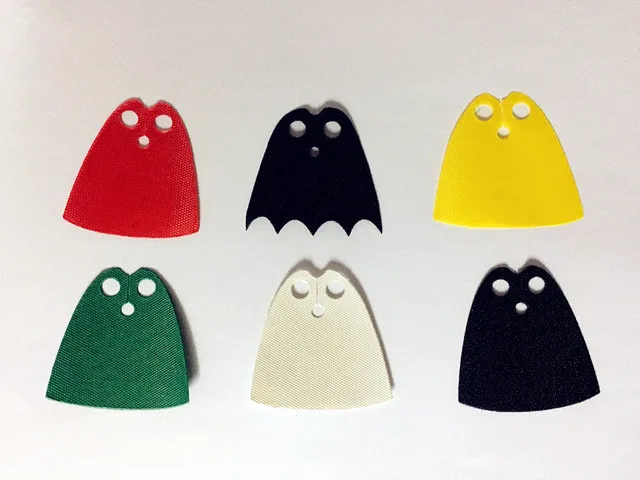 Фигурки-конструкторы 30 шт. детали накидка разных цветов детские игрушки сделай