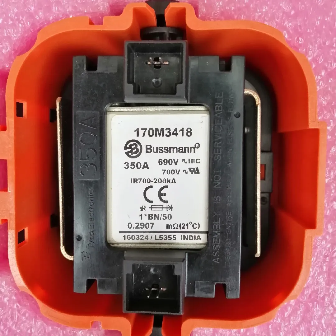 

TE new energy vehicle MSD maintenance switch 690V 350A 450A 630A 170M3423 170M3418
