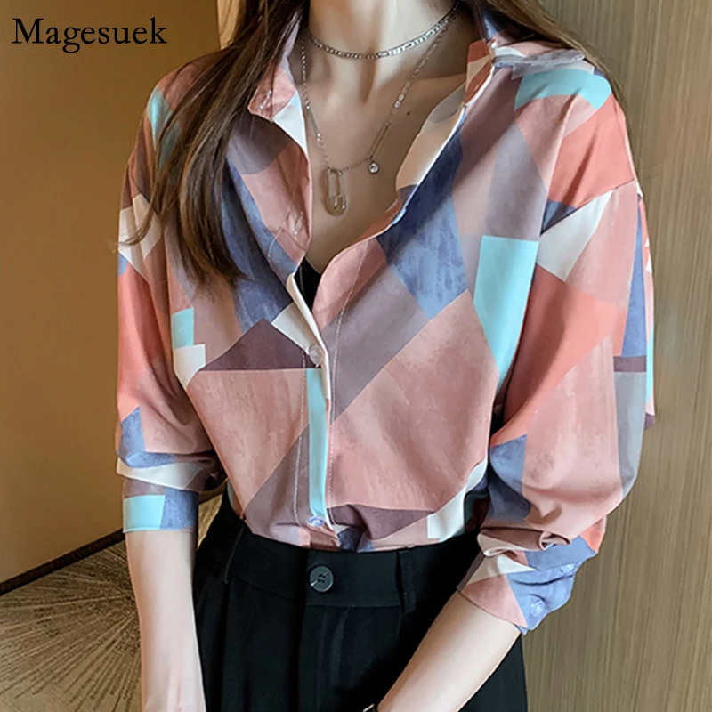 

Женская шифоновая блузка, повседневная однотонная блузка на пуговицах, с V-образным вырезом и длинным рукавом, 2021, 7070