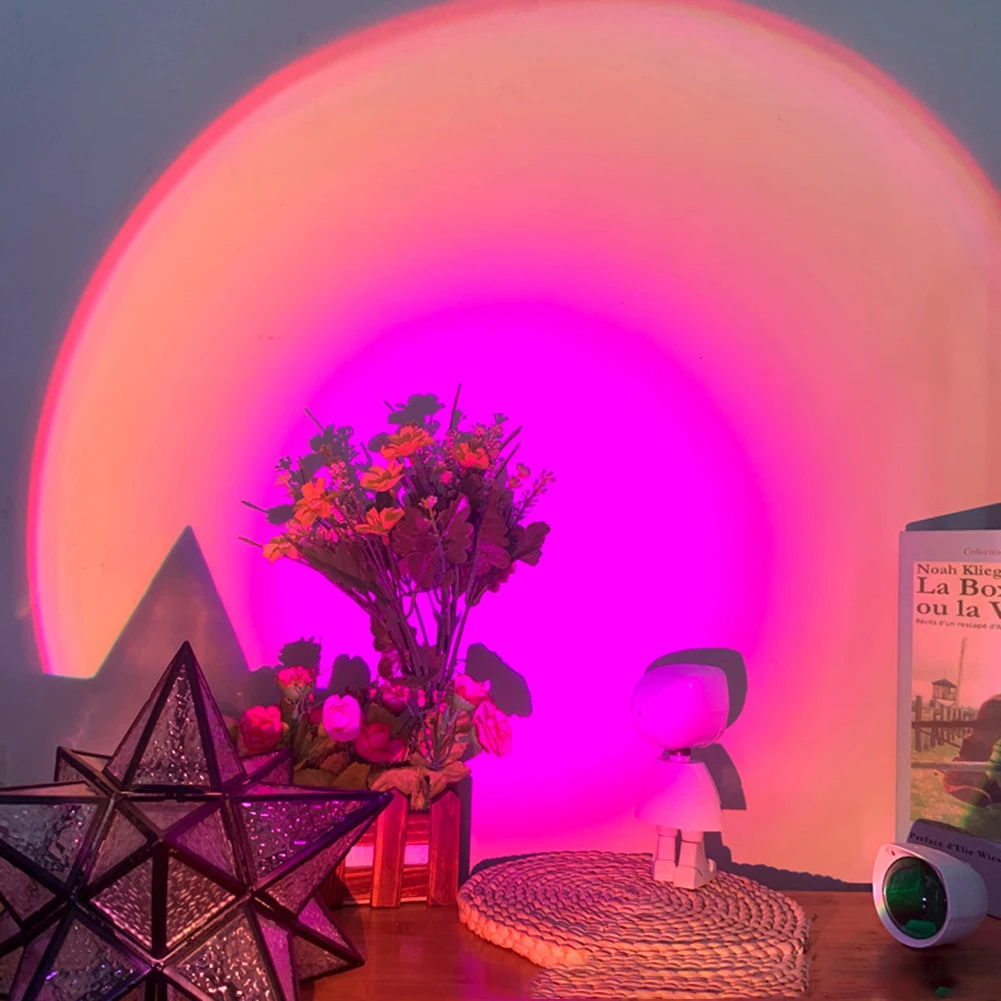 

USB Plug-in Style Robot Sunset Projection Lamp Rainbow Atmosphere Sunset Light For Home Bedroom Room Background Wall