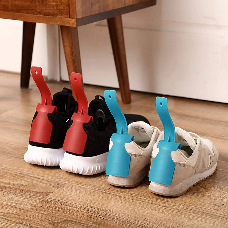 4 шт. Универсальные помощники для обуви для ленивых людей Портативные носочные слайдеры для путешествий с ручкой Пластиковый держатель для надевания обуви.
