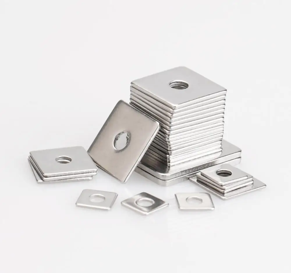 

Квадратные плоские шайбы Φ M14 M16 304 A2 прокладка из нержавеющей стали