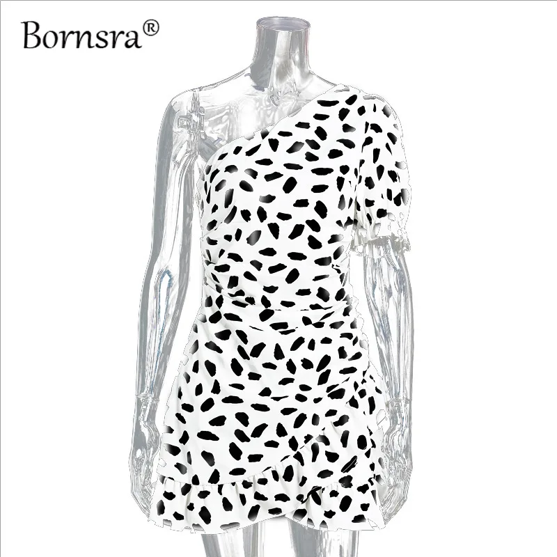 

Bornsra 2021 New Women's Dress One-shoulder Strapless Polka-dot Dress White Waist Bag Hip Sexy Short Skirt