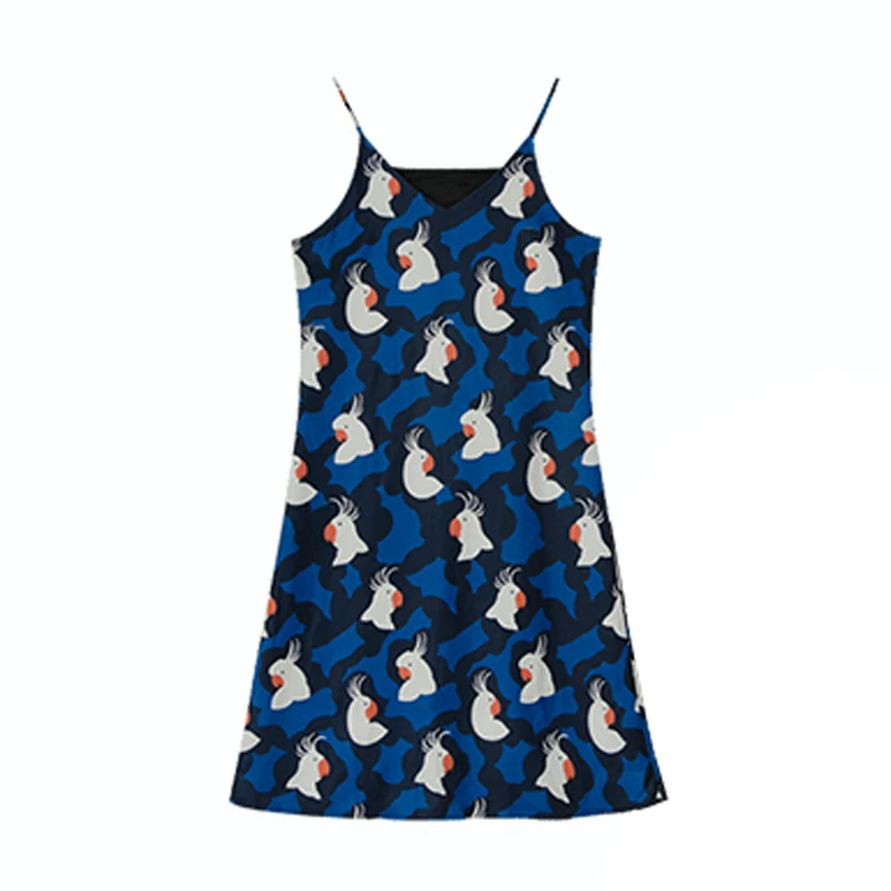 

Возможно, летнее платье средней длины без рукавов с v-образным вырезом и бретельками-спагетти, ТРАПЕЦИЕВИДНОЕ голубое платье с изображением...