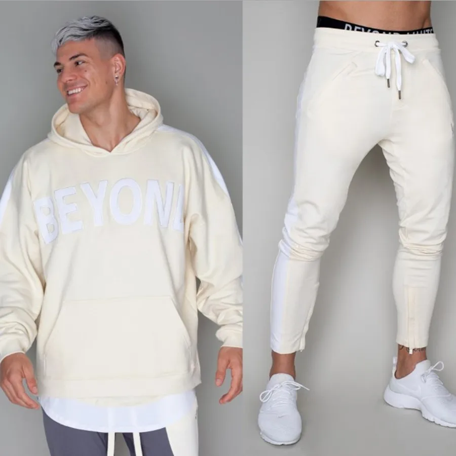 2021 спортивный тренировочный костюм на осень одежда для прогулок модные