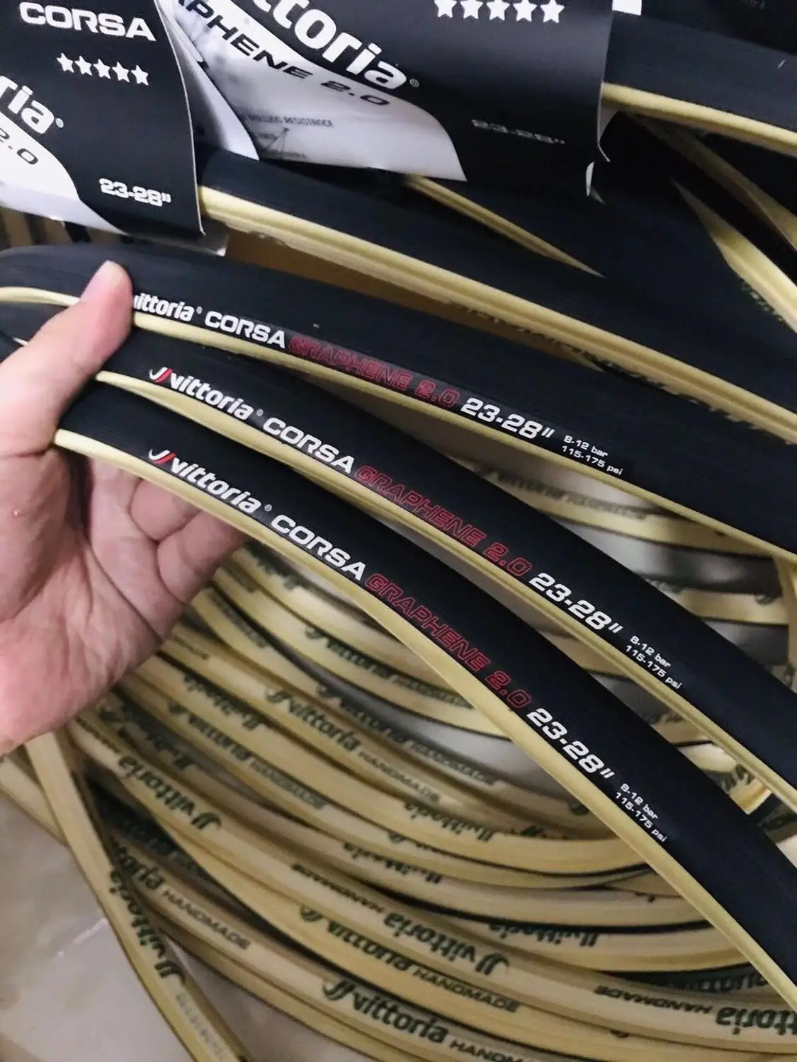 Vittoria Corsa G + трубчатая шина для дорожного велосипеда подходит 700 дюймов x 25 мм 23