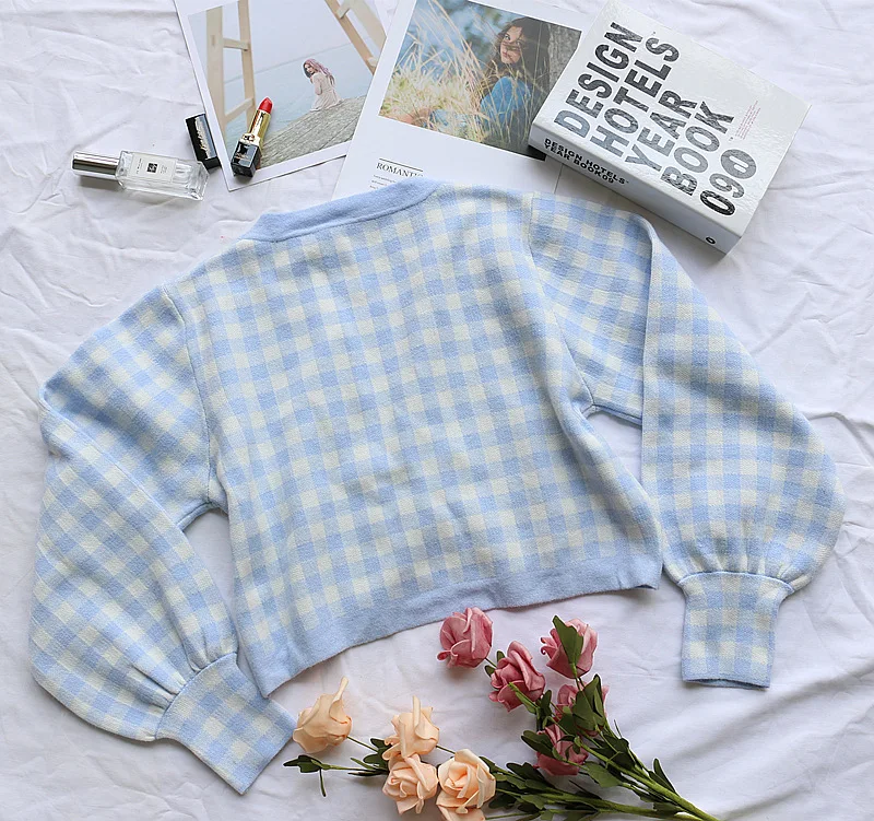 Кроп-Топ женский в клетку с V-образным вырезом и рукавами-фонариками |